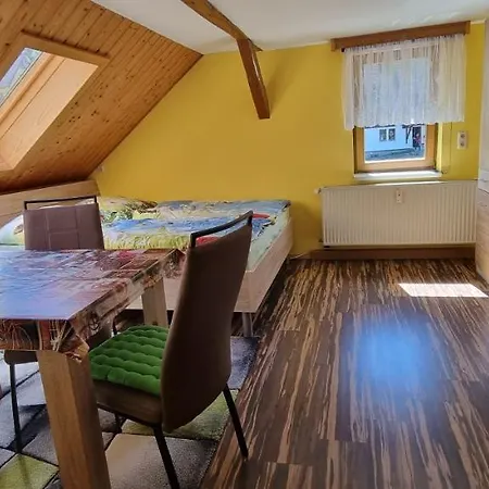 Am Fusse Des Schwartenberges Apartment